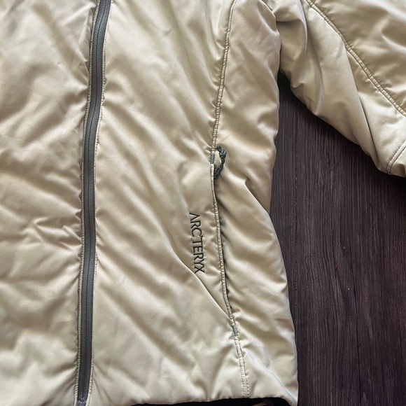 Arcteryx Pear Green puffer - Picture 3 of 7